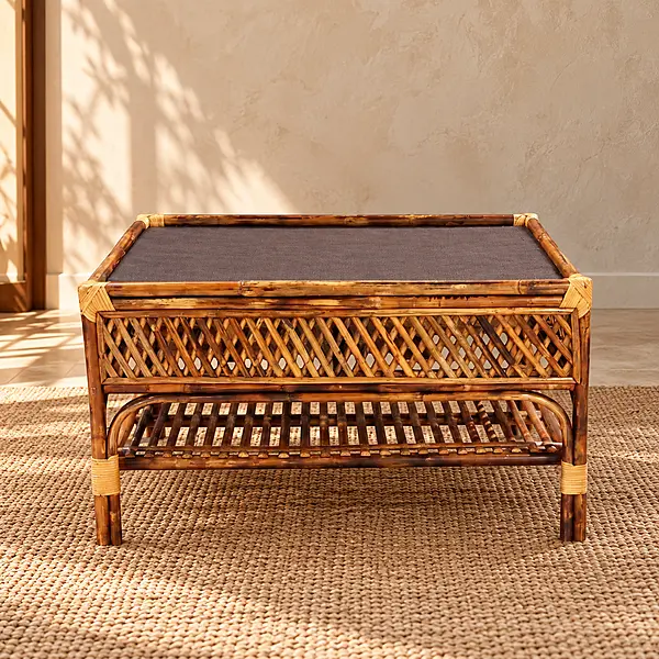 Table Kela Patti